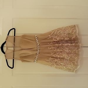 Beautiful  creme party/pagent dress